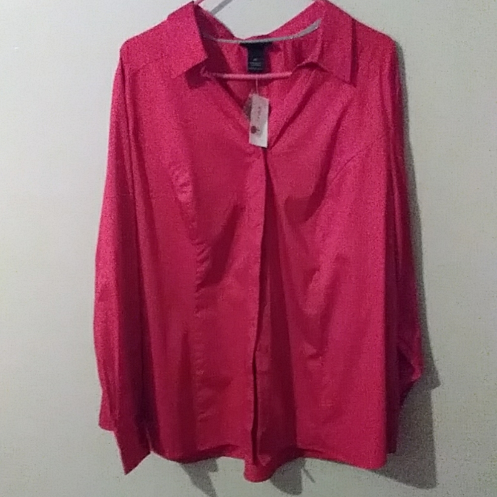 Lane Bryant Red Button ( not to the collar) Shirt